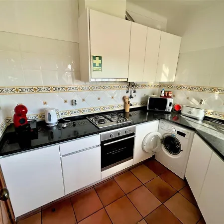 Διαμέρισμα Sun & Zen - Spacious And Sunny *